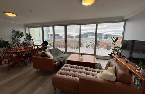 City East House | Private room with ensuite in the CBD