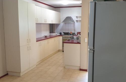 Werribee House | Private room with shared facilities W