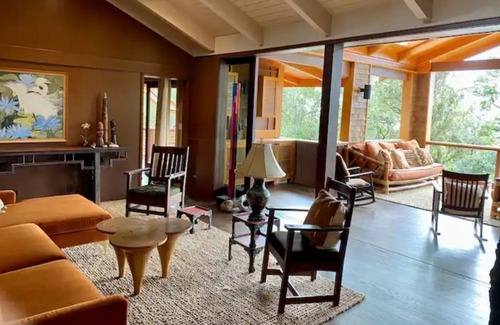 Kailua-Kona Villa | Private Sanctuary In The Hawaiian Cloud Forest