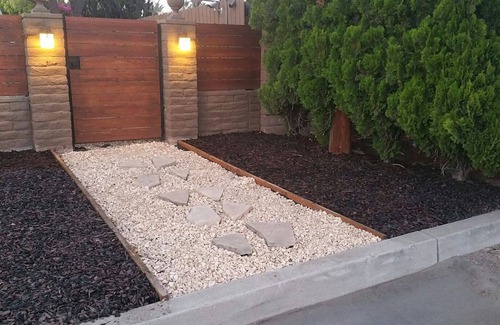 North Hollywood House | Private, secure and lovely home minutes from Universal and Hollywood
