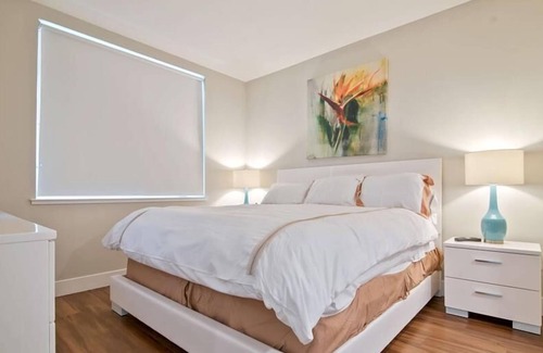 Shoreline West Apartment | Private & Spacious 2BR | Full Kitchen & Laundry | Downtown Mountain View