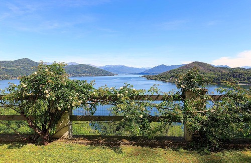 Arona Villa | Private stylish villa with spectacular views of the lake! - Villa La Rocca