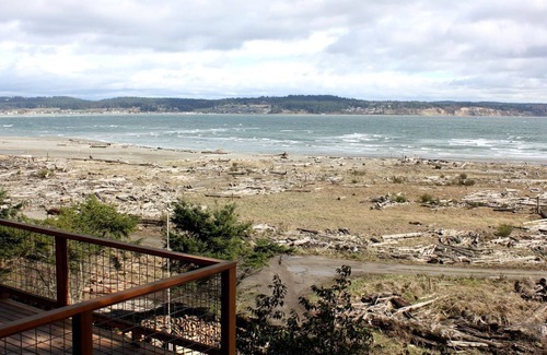 Freeland Cabin | Private Whidbey Island Waterfront Beach Cabin