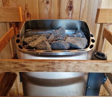 Rueggisberg Apartment | Privater Whirlpool & Sauna - Wellness Oase