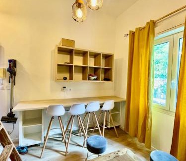 Talence Apartment | proche kedge et universitée appartement cosy avec parking ,cuisine équipée ,sdb et jardin