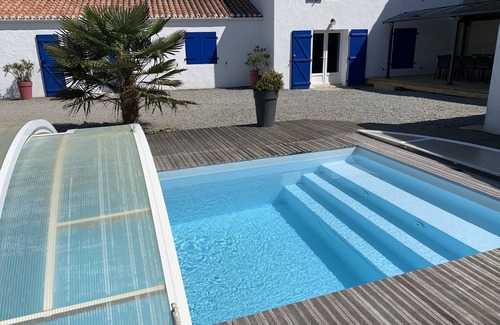 Barbatre House | PROMO House 12 people with swimming pool, next to the beach-label 3 clévacances