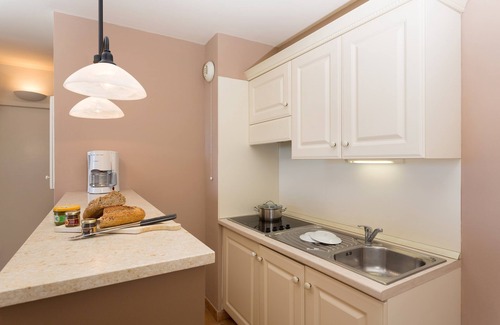 Saumane-de-Vaucluse Condo | Promotion! Appart sympa, Piscine, Proche du Golf