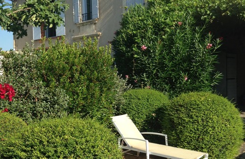 Vacqueyras Cottage | Promotion Gite "Le Cabanon" 2 to 4 persons