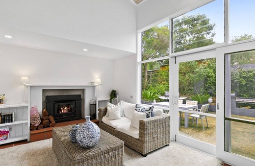 Surf Coast Cottage | Property ID: 003AS122
