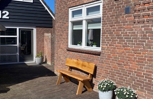 Westkapelle House | Property next to the mill of Westkapelle!
