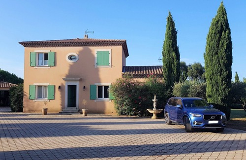 Vauvert Villa | Provencal villa in the heart of the vineyards with swimming pool