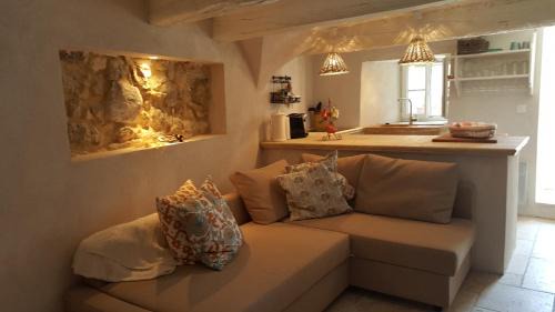 Fayence Apartment | Provence Medieval Hideaway
