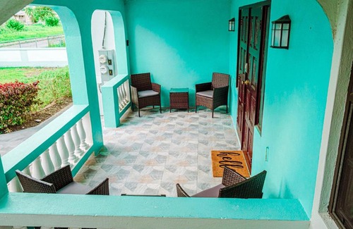 Cane Hill Apartment | PTO in paradise 3 mins-Oistins!