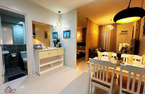 Puerto Princesa City Centre Apartment | Puerto Princesa Romantic Studio with Balcony, FREE Pool & Gym - B2 5Chrysolite