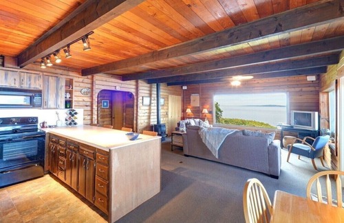 Port Ludlow House | Puget Sound - Hood Canal Water Front Home With Incredible Views