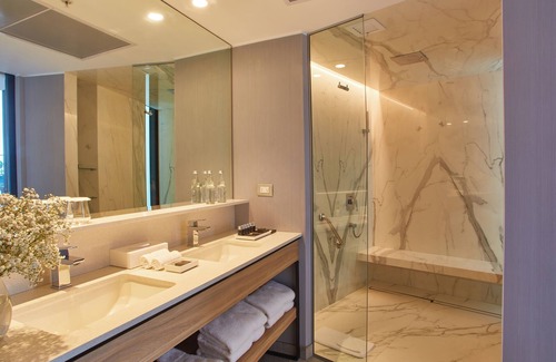 Armendariz Hotel | Pullman Lima Miraflores