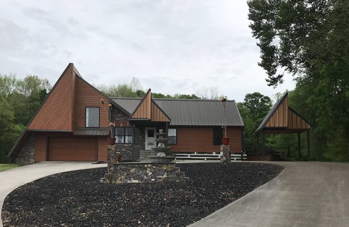Somerset House | Pumphouse Rd