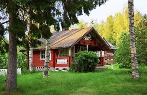 Saarijarvi House | PunaRento - Authentic Guesthouse