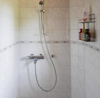 Saarijarvi House | PunaRento - Authentic Guesthouse