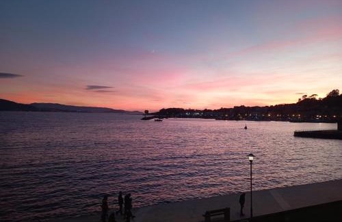 Cangas Apartment | Pura Playa - Cangas do Morrazo - Primera línea de playa - Navidad de Vigo - Rías Baixas - Galicia