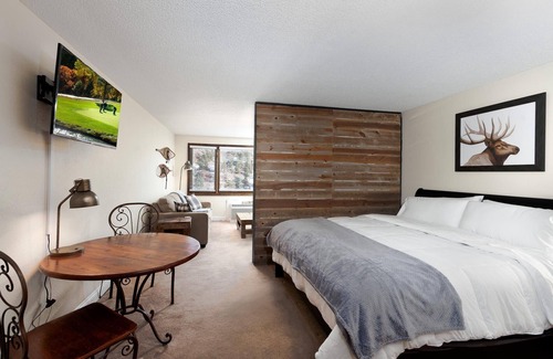 Purgatory Cabin | Putter's Perch (#412) | Near Ski - Golf - AC/Pool/Hot Tub - Views