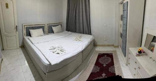 Giza Hotel | Pyramids ahmose view INN