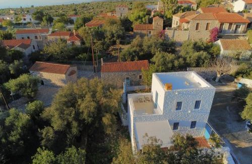 Areopoli House | Pyrgaki House