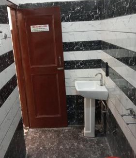 Jammu Hotel | Qasmi Hotel