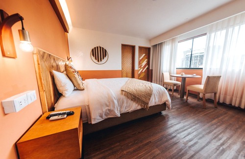 Miraflores Hotel | qema Lima