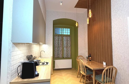 Tbilisi Apartment | Qeto's House