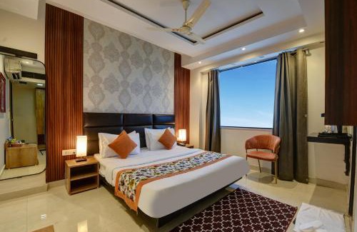 Delhi Hotel | Qotel Comfort AT Residency Kaushambi Anand Vihar