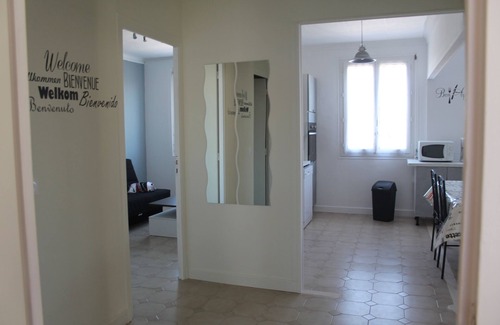 Saint-Hippolyte House | Quiet neighborhood house 5 minutes from the sea