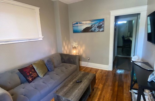 St. Louis House | Quaint 2 bd/1 ba home minutes from SLU & Downtown