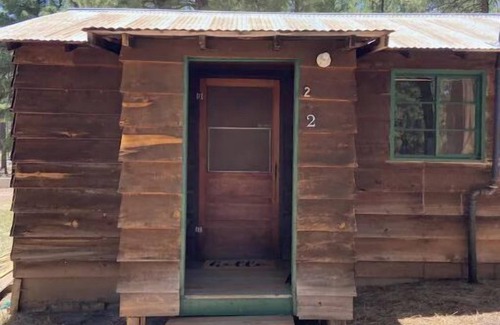 Alpine Cabin | Quaint Country Cabin in the tall pines AlpineAZ #2