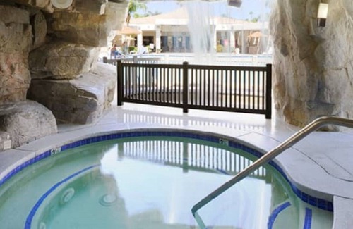 Canyon Corridor Condo | Quaint Jr Villa Sleeps 4 at GORGEOUS Palm Canyon Resort! Kitchenette!