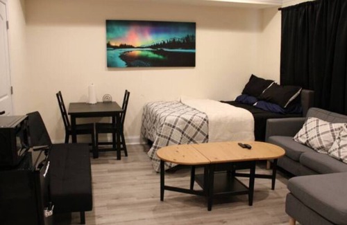 Federal Hill Apartment | Quaint Studio @ Discount in Fed Hill, Pets Allowed