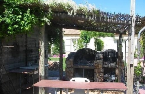 Vic-la-Gardiole Cottage | Quality cottages between sea and mountain, warm welcoming