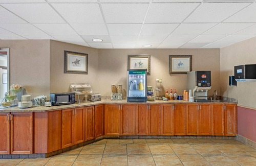 Fort Collins Hotel | Quality Inn & Suites Wellington - Fort Collins