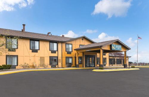 Marquette Hotel | Quality Inn