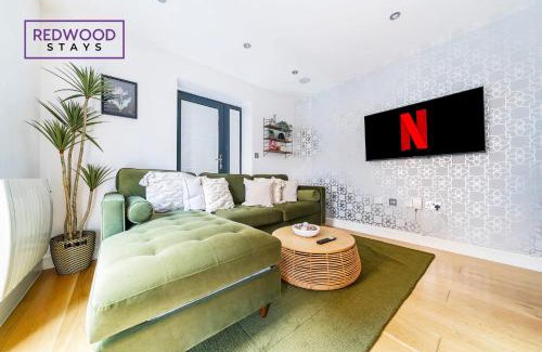 Camberley Apartment | Quality Serviced Apartments in Camberley Town Centre, Free WiFi By Redwood Stays