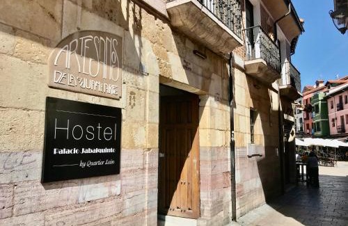 Old Town Hostel | Quartier Leon Hostel Jabalquinto
