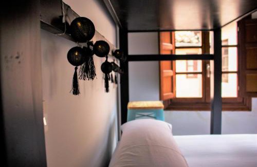 Old Town Hostel | Quartier Leon Hostel Jabalquinto
