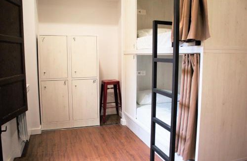 Old Town Hostel | Quartier Leon Hostel Jabalquinto