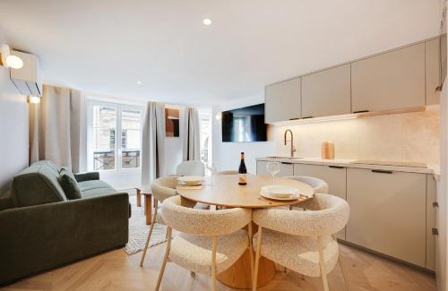 Chaussee-d'Antin Apartment | Quartier Libre Madeleine