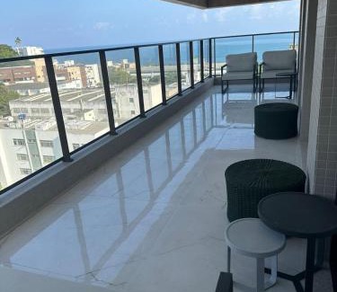 Ondina Apartment | Quarto e sala em Ondina, Salvador, Bahia, decorado