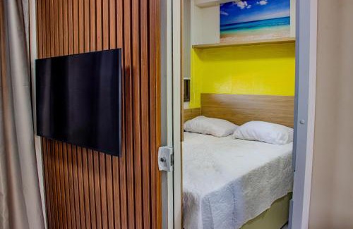 Armacao Apartment | Quarto e Sala para 4 ao lado Centro de Convenções