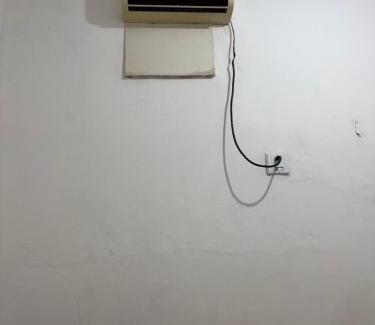 Nazare House | Quarto Privativo na Esquina do Círio de Nazare, Area Nobre, Central de Ar e Wi-fi, - Terreo1