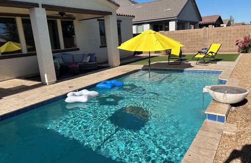 Queen Creek House | Queen Creek home with pool near golf course
