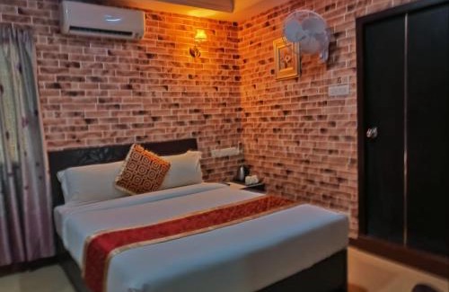 Tiruchirappalli Hotel | Queen Emperor