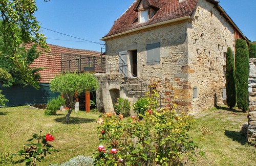 Issepts House | Quercynoise House with swimming pool : ideal for family and friends